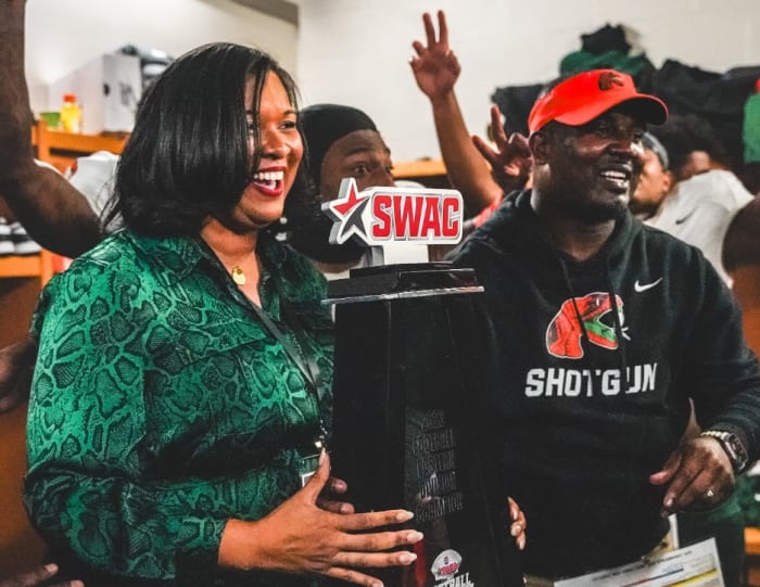 AD Sykes and Coach Simmons